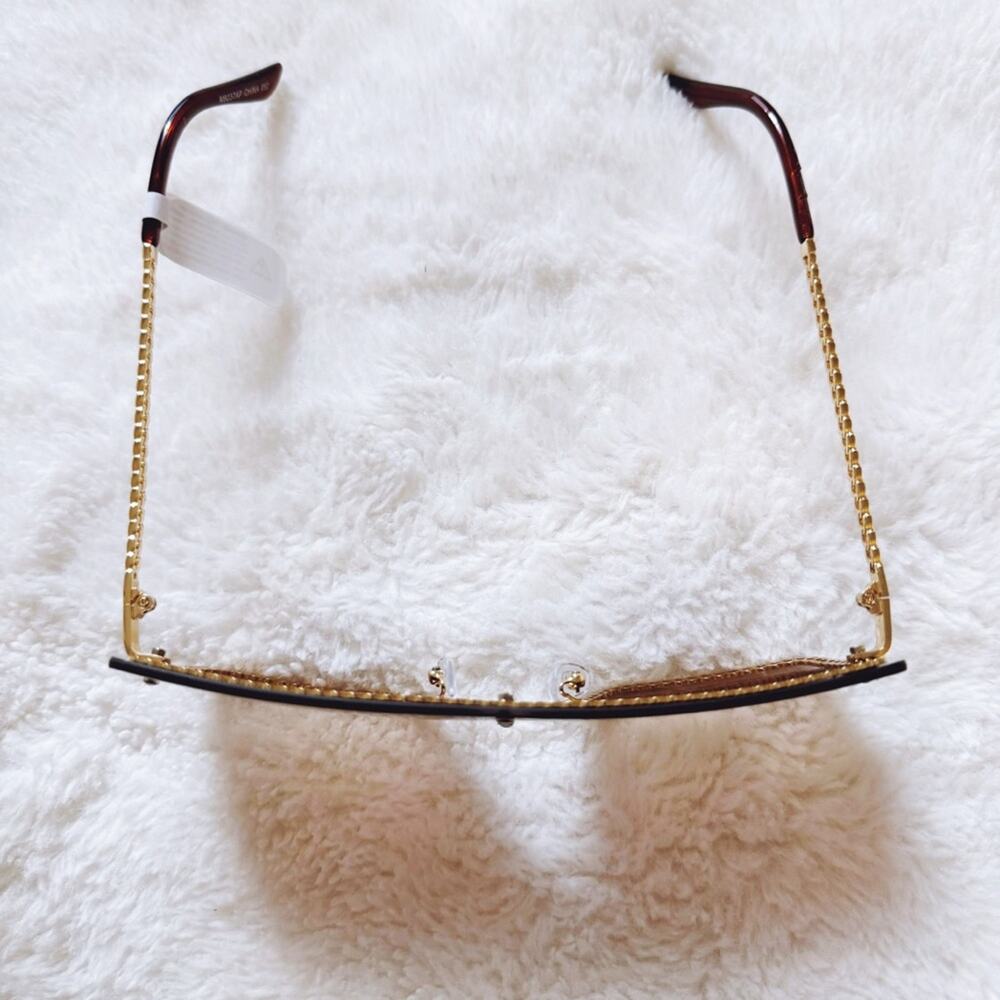 Christine Brown Chain Oversized Shield Sunglasses - Picture 4 of 12